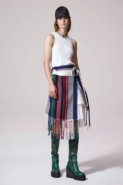 Look 15